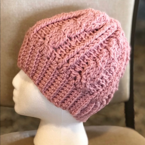 Toddler messy bun pony tail chunky knit hat - Picture 4 of 4